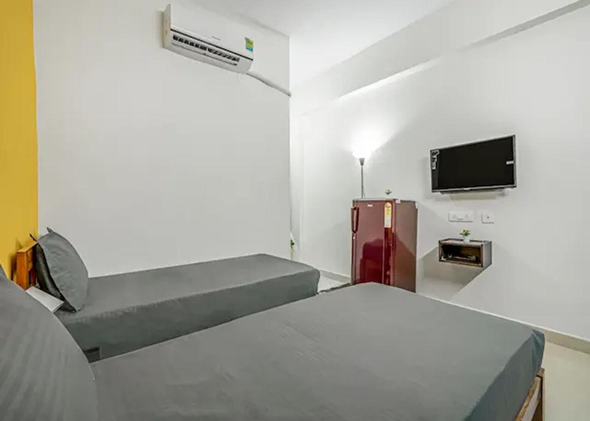 Living Homes Azura- Gachibowli, Near Dps Gachibowli, حيدر أباد المظهر الخارجي الصورة
